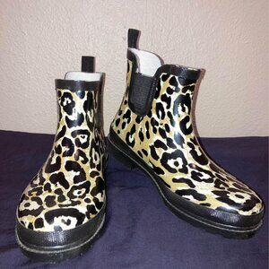 Women’s Cheetah Ankle Rain Boots Size 8